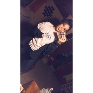 Meet your Posher, Caitlyn